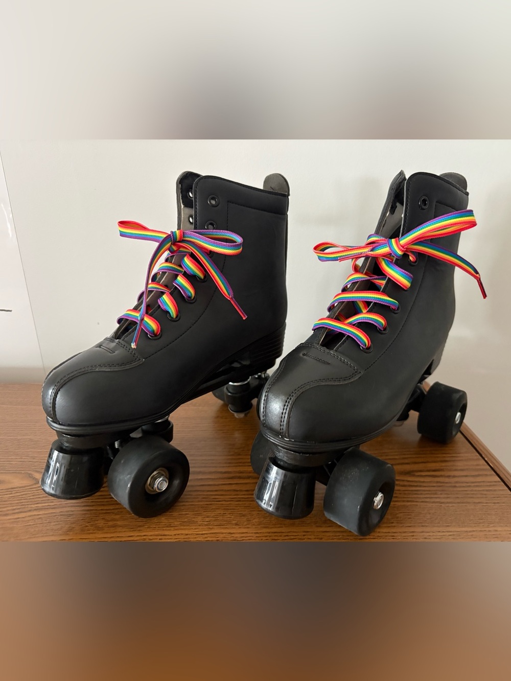 YYW Roller Skates, High Top PU Leather Classic Double-Row, and Bag